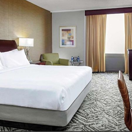 Doubletree By Hilton Hotel & Executive Meeting Center Omaha-Downtown Zewnętrze zdjęcie