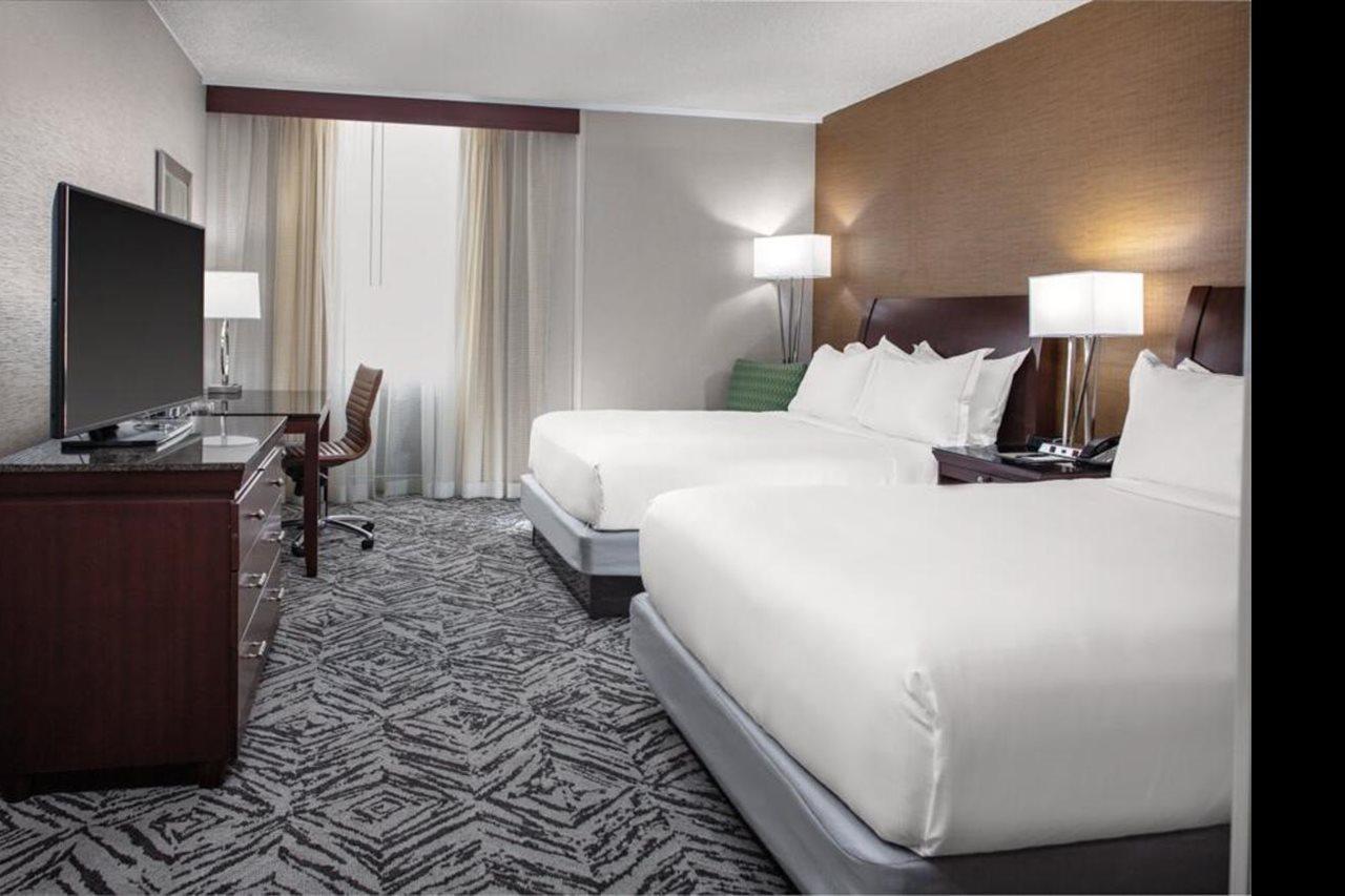 Doubletree By Hilton Hotel & Executive Meeting Center Omaha-Downtown Zewnętrze zdjęcie