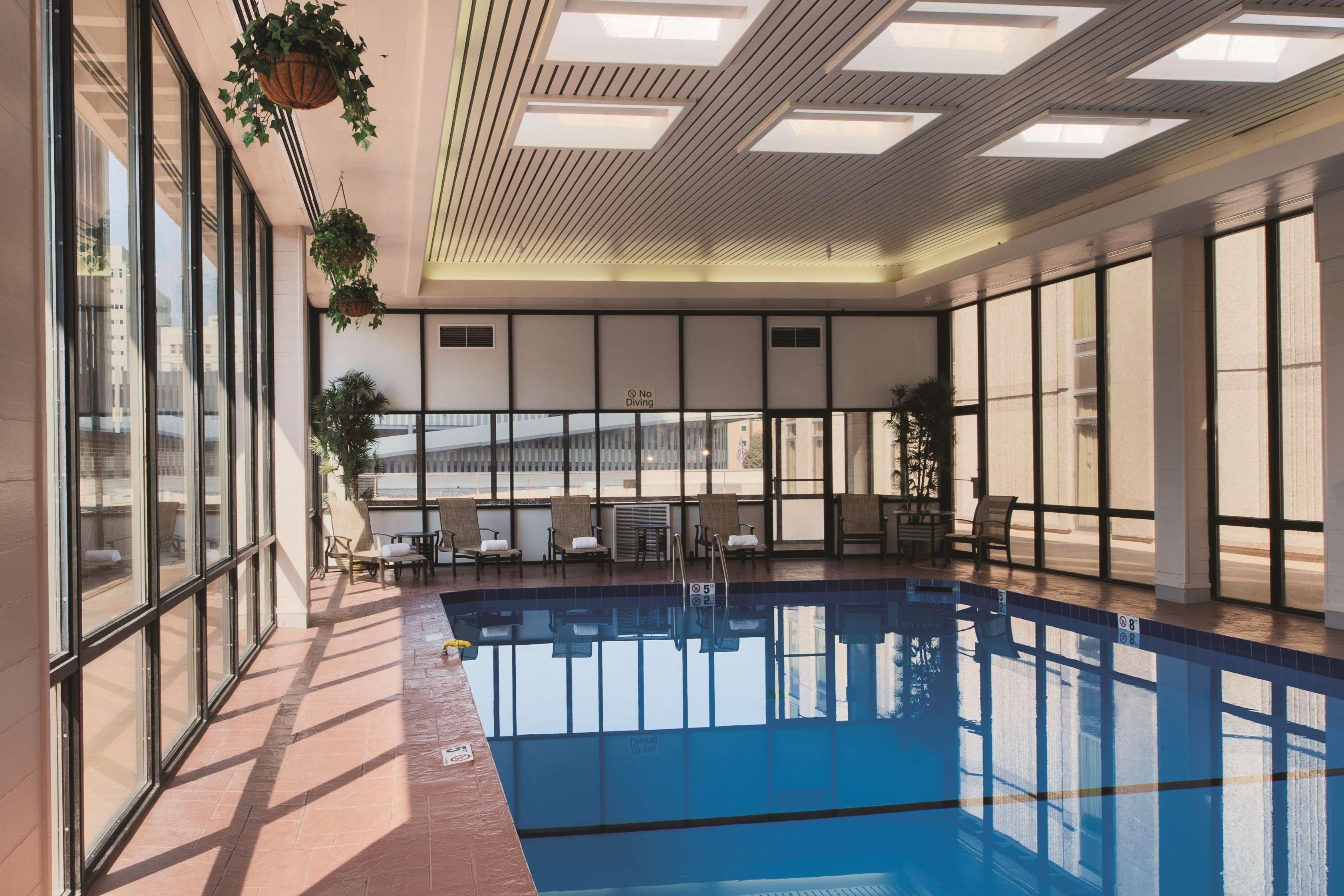 Doubletree By Hilton Hotel & Executive Meeting Center Omaha-Downtown Zewnętrze zdjęcie