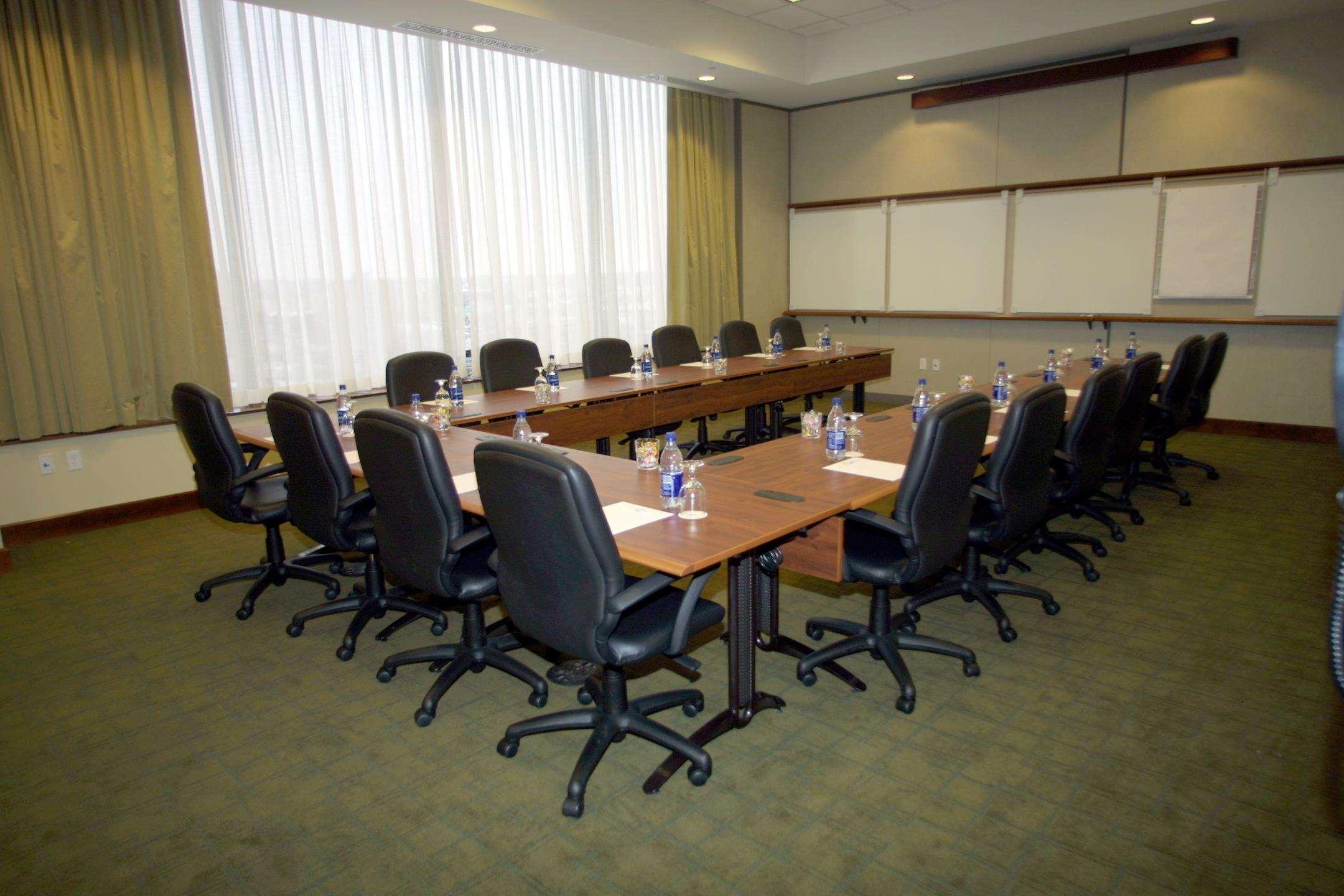Doubletree By Hilton Hotel & Executive Meeting Center Omaha-Downtown Zewnętrze zdjęcie