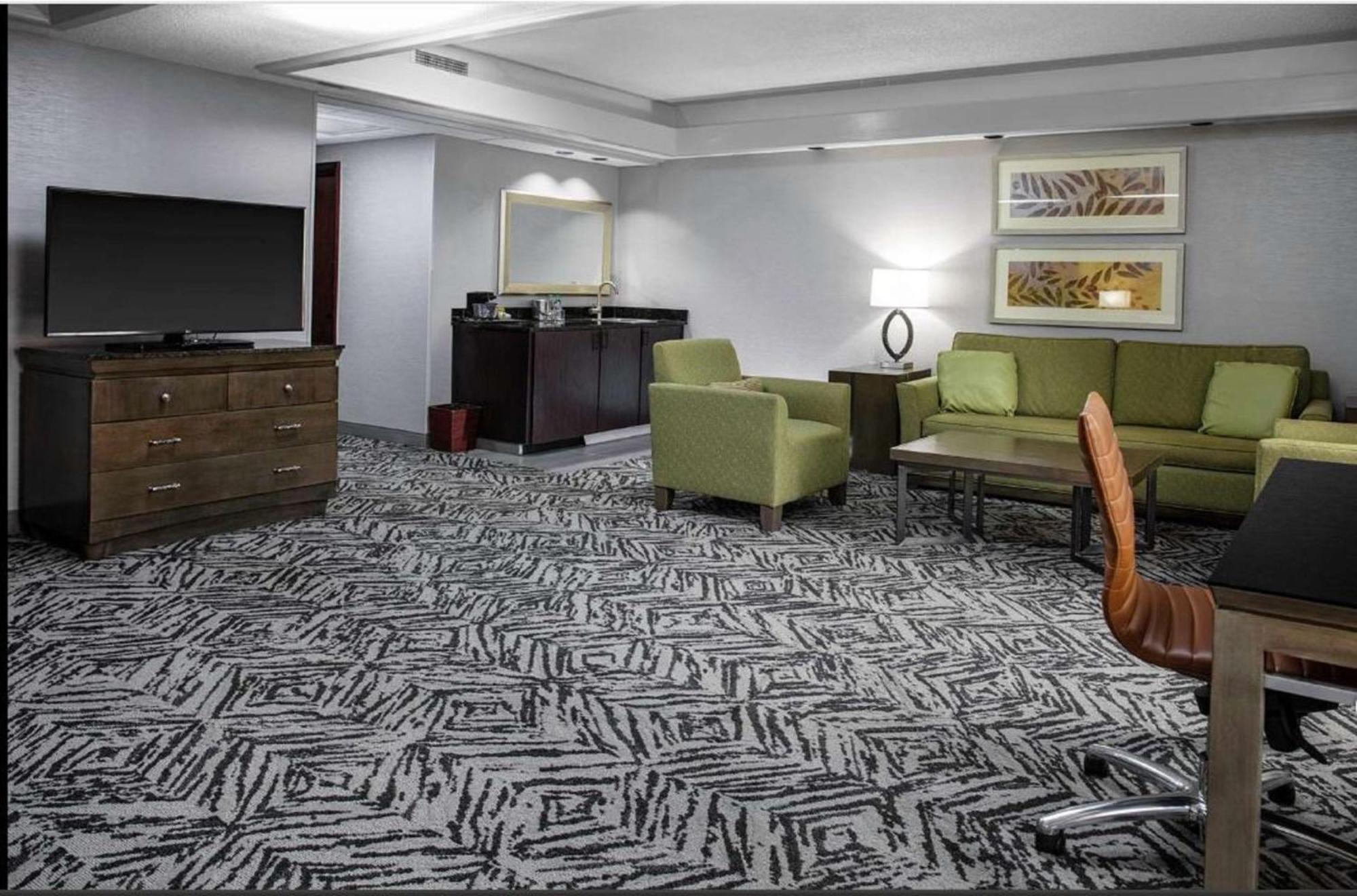 Doubletree By Hilton Hotel & Executive Meeting Center Omaha-Downtown Zewnętrze zdjęcie